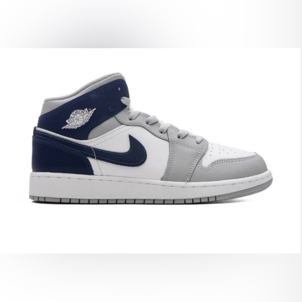 Nike Air Jordan 1 Mid (GS) White/Midnight - Navy/Wolf Grey 4Y